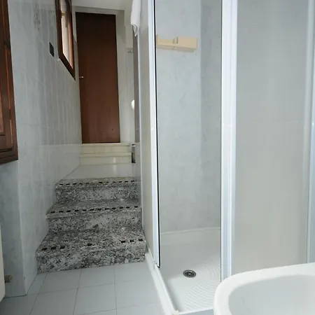 Palestro Appartement *